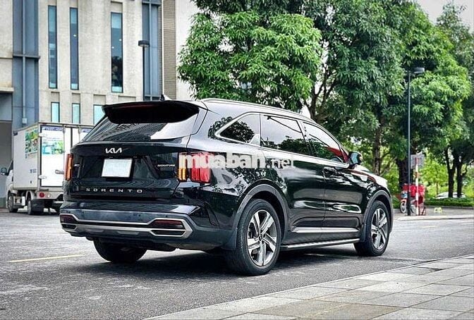 Kia Sorento 2022 Signature 2.2 AT AWD - 43000 km
