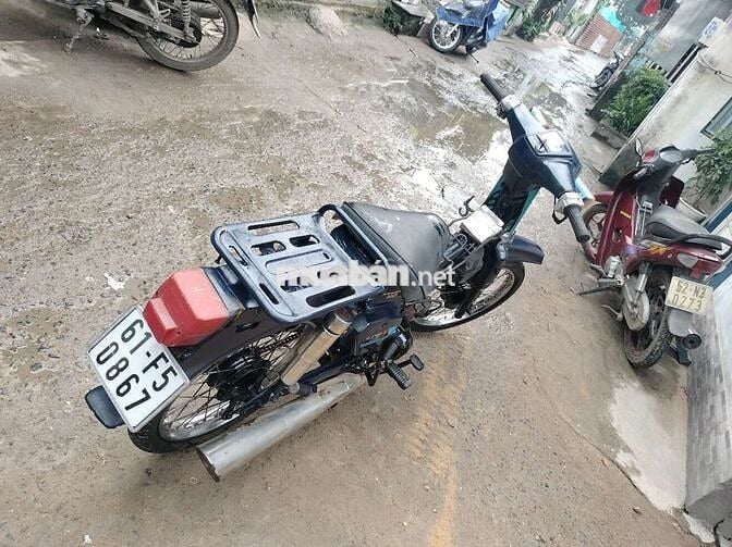 Cần bán chiếc cúp 82 / 90 có giấy