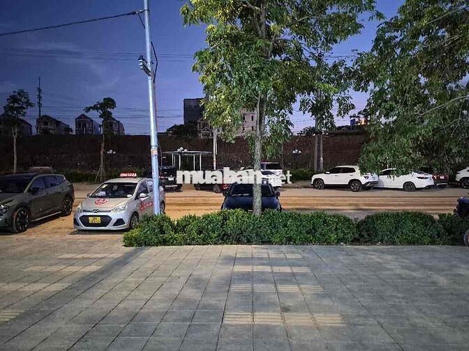 CHÍNH CHỦ BÁN KIOT KINH DOANH 70M2 CHÂN CC INTRACOM RIVERSIDE ĐÔNG ANH