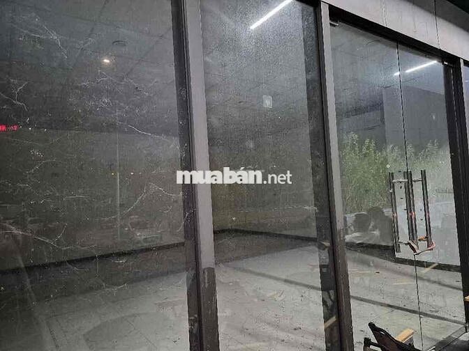 CHÍNH CHỦ BÁN KIOT KINH DOANH 70M2 CHÂN CC INTRACOM RIVERSIDE ĐÔNG ANH
