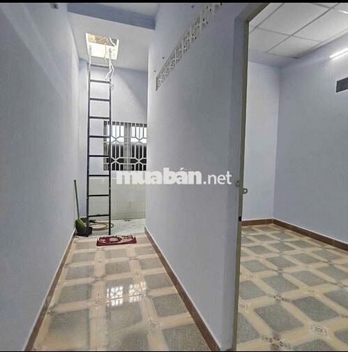 NHÀ 1 TRỆT 1 LẦU 2PN 2WC, ĐƯỜNG SỐ 6, ĐỐI DIỆN VẠN PHÚC CITY