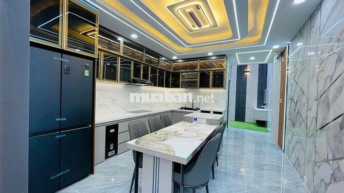 BÁN GẤP đường Ô TÔ TÔ KÝ, Trung Mỹ Tây, quận 12 gần cầu v  Quang Trung