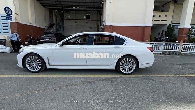 BMW 7 Series 2016