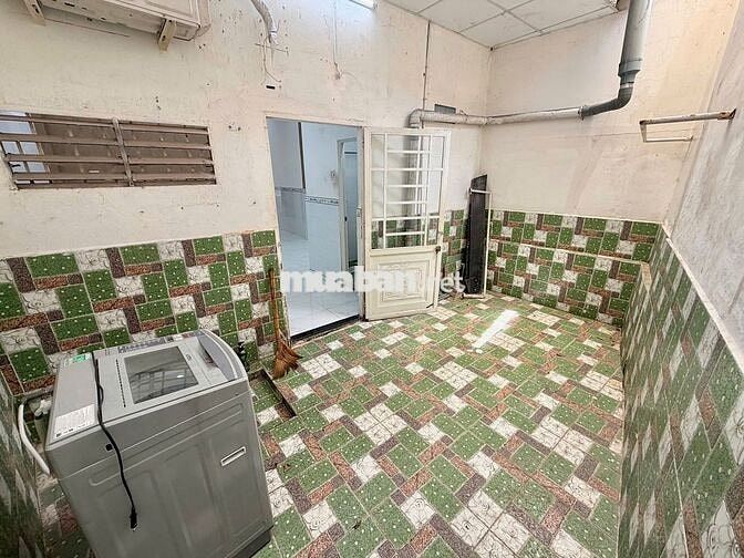 Nhà trệt 2PN trục chính hẻm đường Hoàng Văn Thụ 6,5 triệu