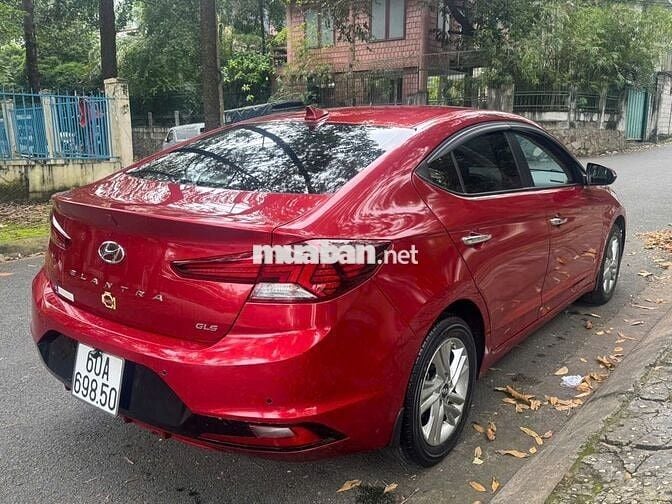 Hyundai Elantra 2019 1.6AT - 92000 km