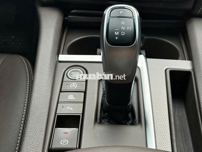 VinFast Lux A2.0 2021 2.0 AT - 49999 km