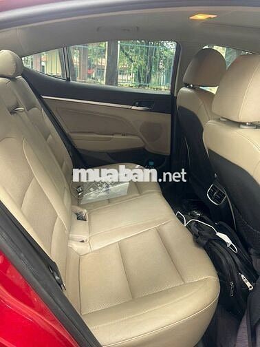 Hyundai Elantra 2019 1.6AT - 92000 km