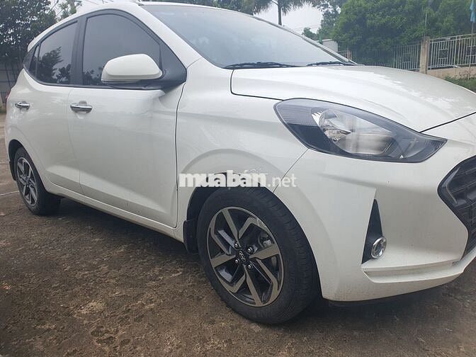 Hyundai Grand i10 2023 1.2 AT - 18000 km