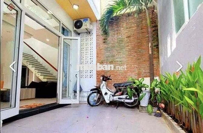Cho thuê nhà gác đúc kiệt MAI DỊ - Hoà Cường Bắc gần Tiểu La, nhà sau