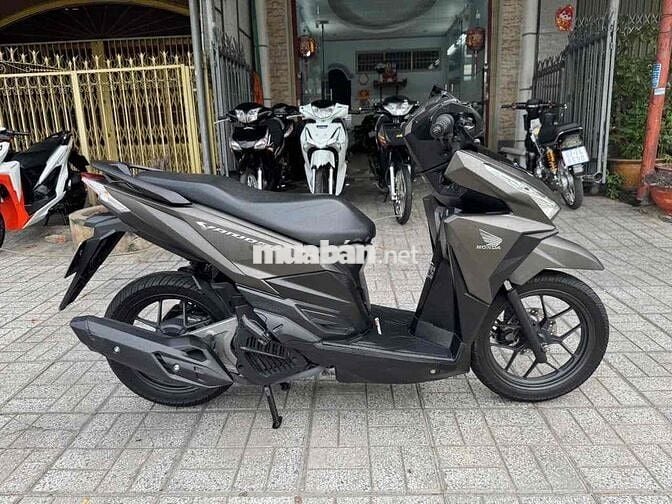 Vario 150 đời 2016 xe đẹp Máy Zin màu vàng cát