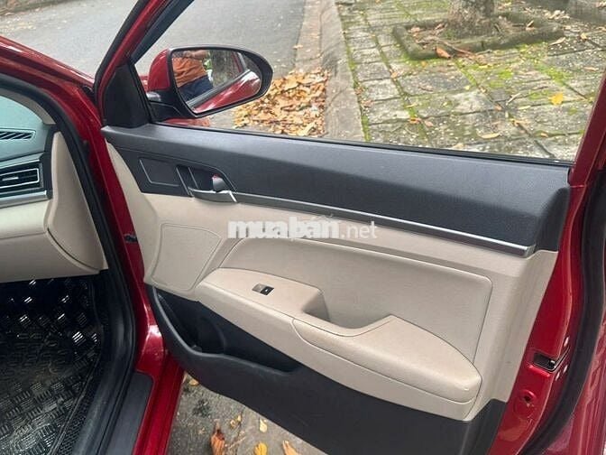 Hyundai Elantra 2019 1.6AT - 92000 km