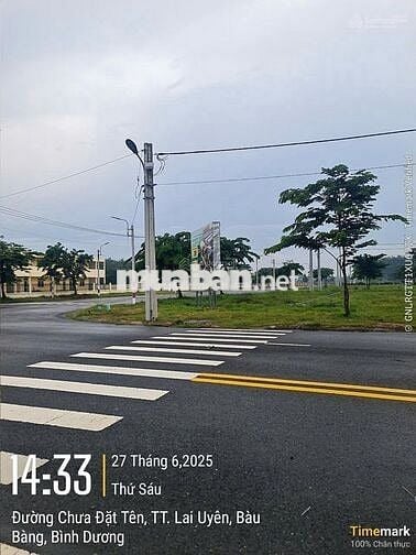 Bán đất nền thổ cư, 100m2 sổ hồng sẵn ngay trung tâm Bàu Bàng