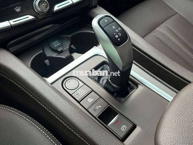 VinFast Lux A2.0 2021 2.0 AT - 49999 km