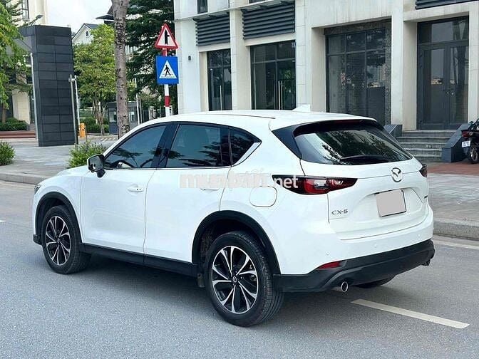 Mazda CX5 Sx 2025 Deluxe 2.0AT - 7900 km Trắng