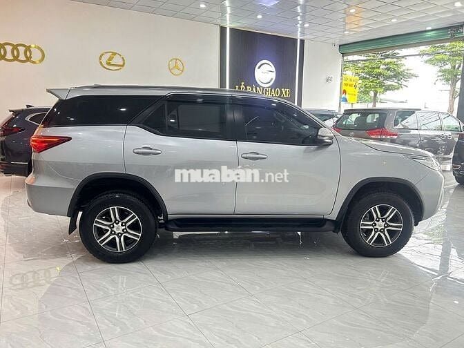 Toyota Fortuner 2.4G MT 2018, Đi 49.000km, Như Mới