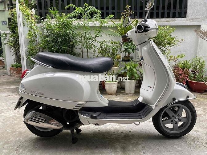 Vespa ie phun xăng 2011 xe zin 100% tuyệt đẹp
