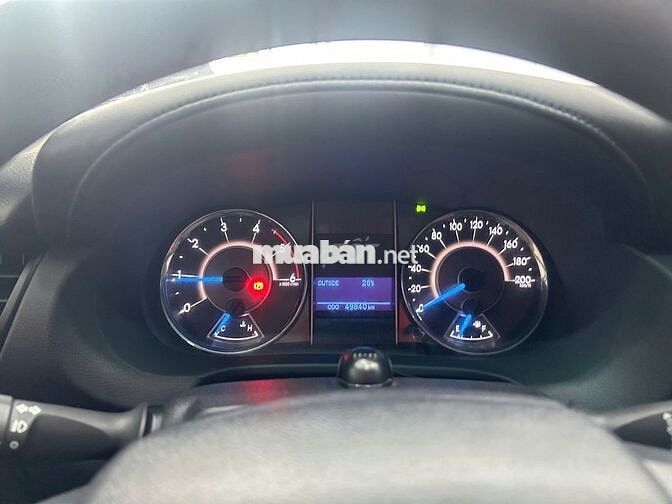 Toyota Fortuner 2.4G MT 2018, Đi 49.000km, Như Mới