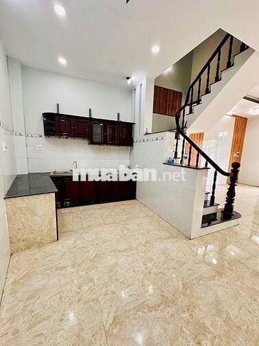 CHO THUÊ NHÀ NGUYÊN CĂN – GẦN QUẢNG TRƯỜNG TP. MỸ THO