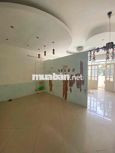 CHO THUÊ NHÀ 3 TẦNG MẶT TIỀN NGUYỄN THỊ ĐỊNH – NHA TRANG
