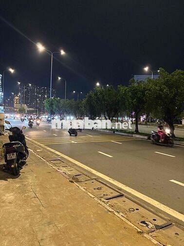 Cần cho thuê mặt bằng tại đường võ văn kiệt