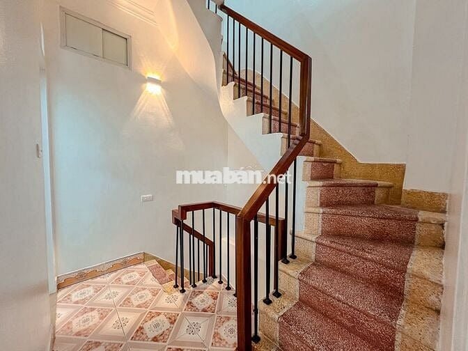 TRUNG TÂM ĐỐNG ĐA 29M2 CHỈ 6,35 TỶ 5 TẦNG CỰC ĐẸP