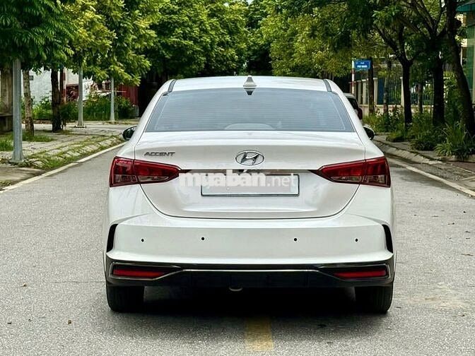 Hyundai Accent 2024 số tự động màu trắng