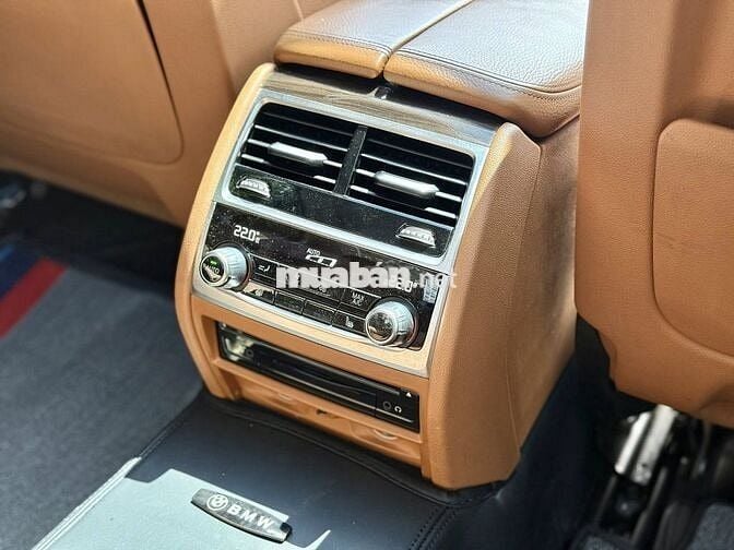 BMW 730Li M-Sport 2016 Siêu Đẹp Đã Độ Lên Đời 2020