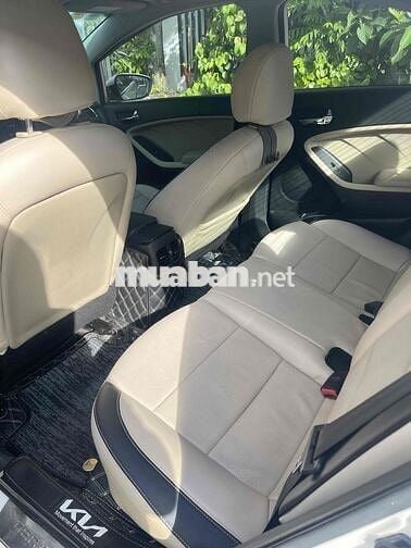 Kia Cerato 2016 1.6 AT bản full