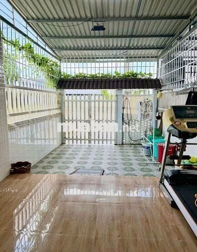Cô Hằng gửi bán căn nhà ở  Huỳnh Thị Mài Hóc Môn. DT 80m2, giá 950Tr