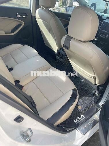 Kia Cerato 2016 1.6 AT bản full
