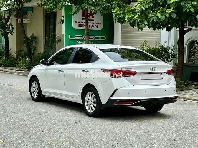 Hyundai Accent 2024 số tự động màu trắng