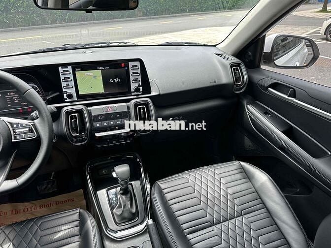 Kia Sonet 2024 1.5 Luxury	 - Dk 2025 lướt 5800 km