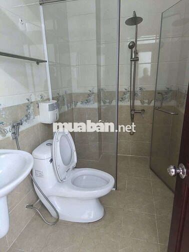 Cho thuê nhà gần siêu thị Go Dĩ An