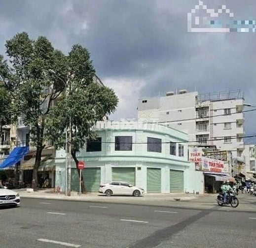 GÓC 2MT ĐINH BỘ LĨNH,Q.BÌNHTHẠNH NGAY GIAO LỘ QL13-CỬA NGÕ ĐÔNG SÀIGÒN