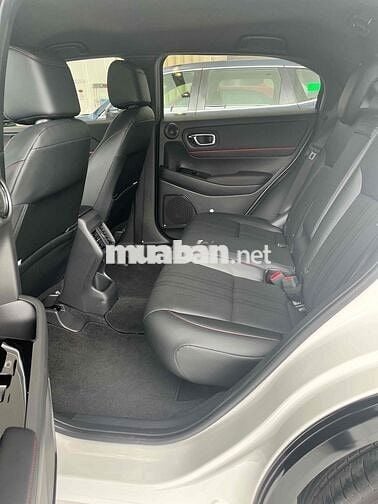 HONDA HRV RS 2025 - GIẢM TIỀN MẶT + BẢO HIỂM + PK