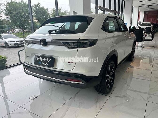 HONDA HRV RS 2025 - GIẢM TIỀN MẶT + BẢO HIỂM + PK