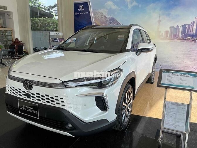 Toyota Corolla Cross 2025 tặng 50% trước bạ