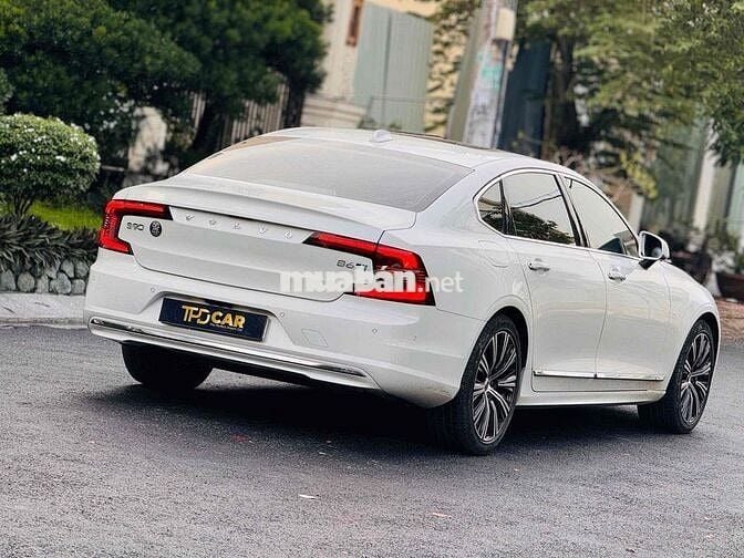 Volvo S90 LWB Ultimate B6 AWD 2022 - 6300 km
