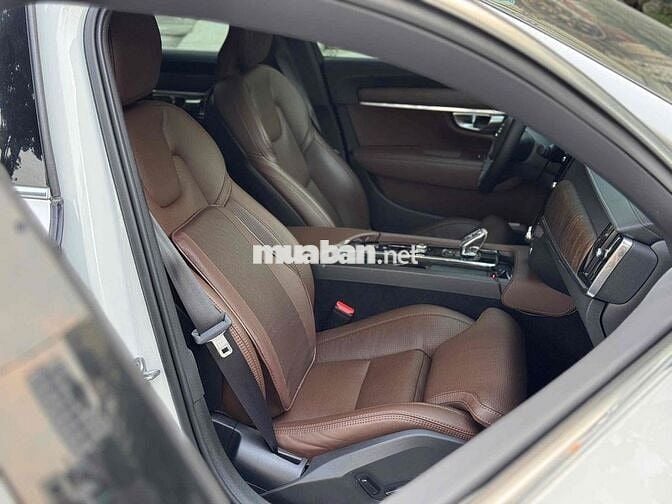 Volvo S90 LWB Ultimate B6 AWD 2022 - 6300 km