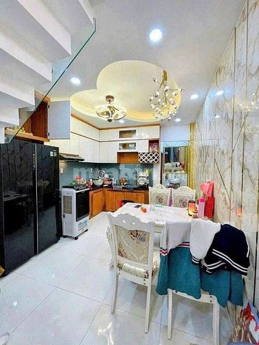 ĐANG CHO THUÊ 15 TRIỆU/ THÁNG GẦN TRƯỜNG DH GIA ĐỊNH THANH KHOẢN TỐT G