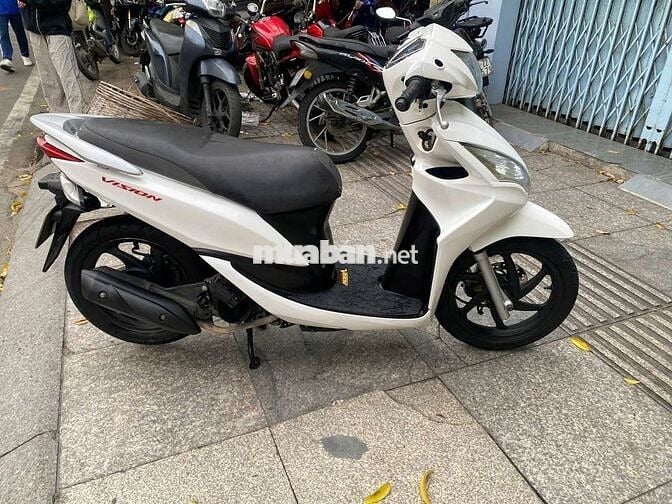 Honda vision 2014 mới 90% Bstp chính chủ