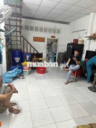 Cho Thuê nhà phường tân Quý : 4.  9 đúc 1 Tấm : 2 PN