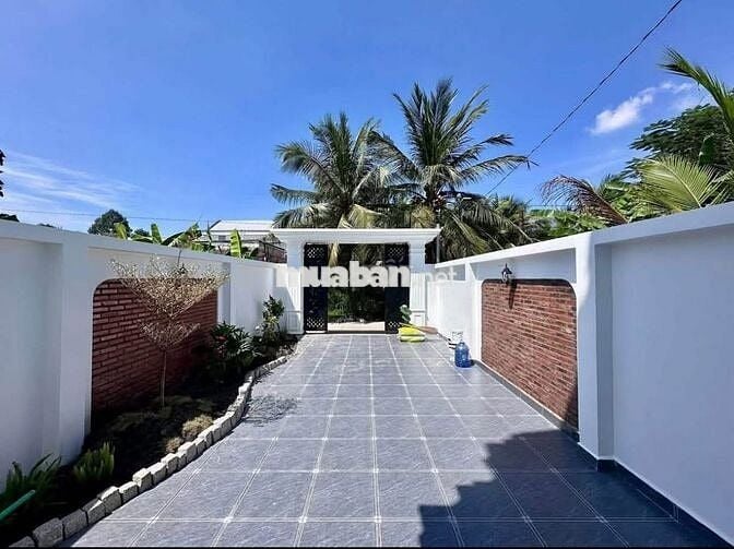 Nhà Sân Vườn 5m x 41m đường ô tô cách Trần Văn Hiển 50m