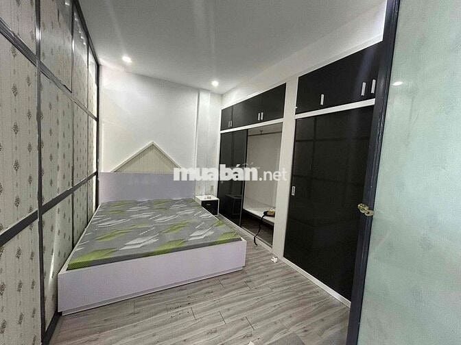 Cho thuê căn hộ 2 phòng ngủ ngay cầu Sông Hàn- Gần biển- Gần Vincom