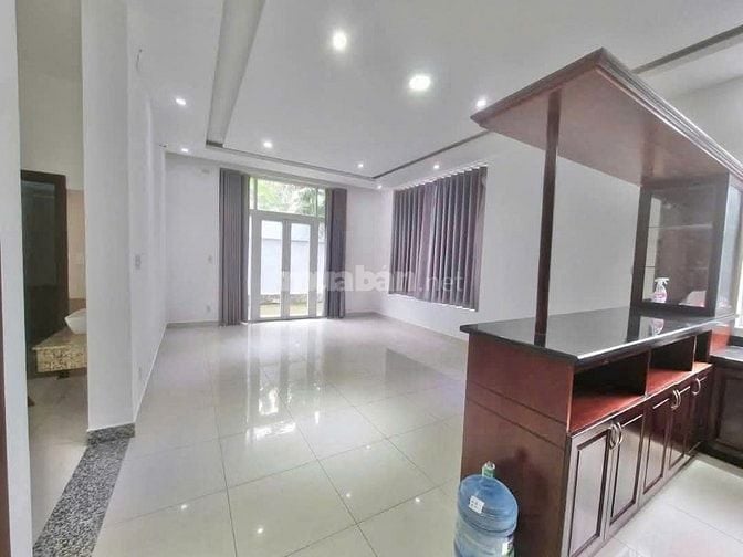 NHÀ HẦM 4 LẦU MẶT TIỀN TRƯỜNG SƠN CX BẮC HẢI, QUẬN 10. GIÁ CHỈ 3x