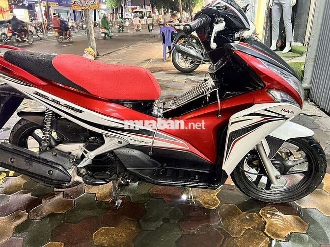 Chật nhà bán Airblade 2011 bstp chính chủ