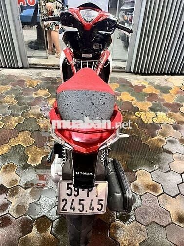 Chật nhà bán Airblade 2011 bstp chính chủ
