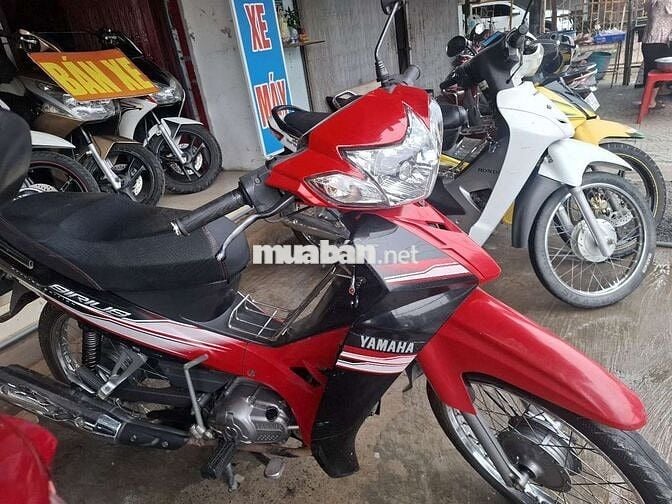 YAMAHA 2015