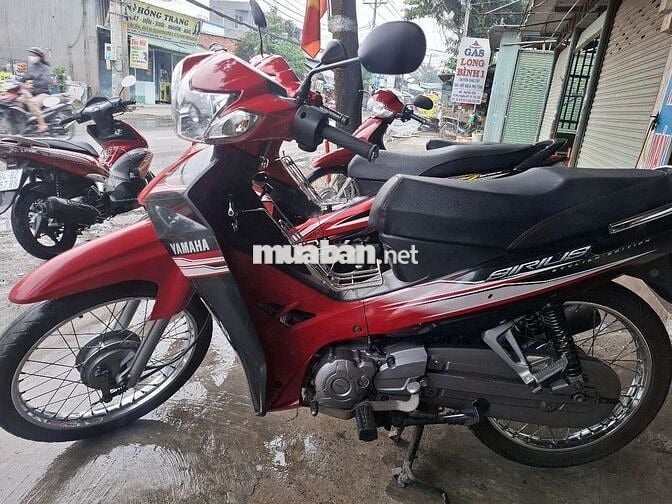 YAMAHA 2015