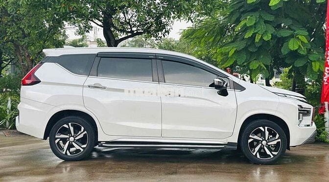Xpander Premium AT 2022 ODO 24.000km - Có Trả Góp